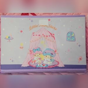 Twin Star collapsible storage bin